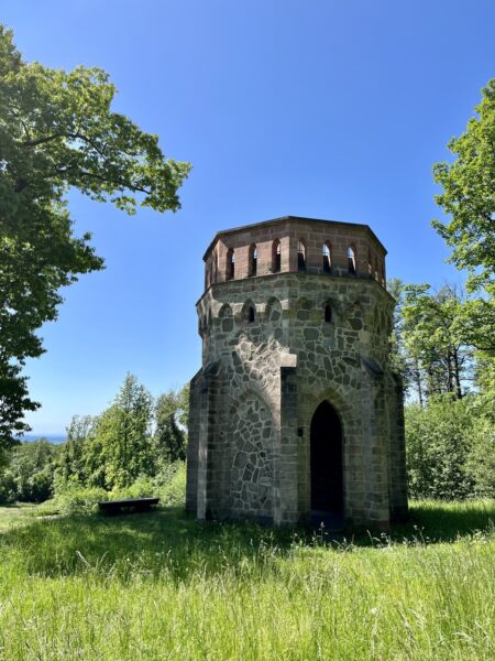 Lomnice nad Popelkou, pěší výlet z Lomnice nad Popelkou