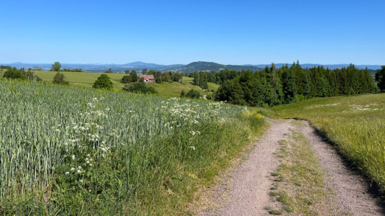 Lomnice nad Popelkou, pěší výlet z Lomnice nad Popelkou