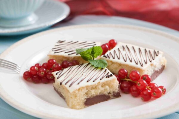 bublanina, bublanina s třešněmi, bublanina recept, rychlá bublanina, bublanina s ovocem