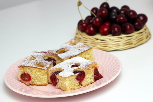 bublanina, bublanina s třešněmi, bublanina recept, rychlá bublanina, bublanina s ovocem